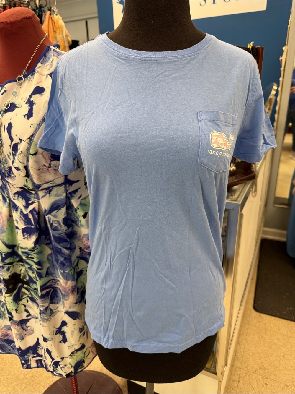 Vineyard Vines medium Blue Short-Sleeve Pocket Tee